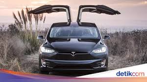 Berikut adalah beberapa contoh terkini titik masuk pasaran untuk dua saham cip biru ini. Gisel Beli Mobil Listrik Tesla Buat Gempi Berapa Harganya