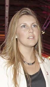 Bienamada, no temas, no morirás aunque los rayos de mi mirada sobre ti te hayan. Iko7wv1naxbmtm