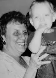 Ellen Thaxton's Instagram, Twitter & Facebook