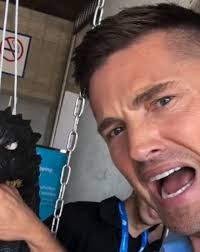 Alec Winter's Instagram, Twitter & Facebook