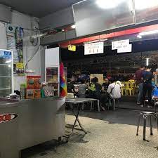 Pertama kali makan roti john paling sedap roti john terbaik di malaysia uncle jeff food. Roti John Paroi 1 Tip From 183 Visitors