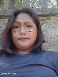 Catherine Mina updated her status.