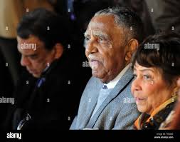 Wife evelyn hi-res stock photography and images