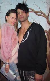 In english baby names the meaning of the name belinda is: Belinda Confirms That She S Single And No Longer Dating Criss Angel E Online Ca