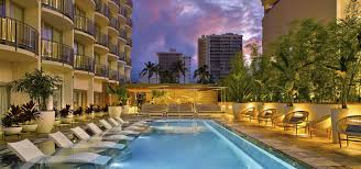 Lay low waikiki гонолулу •. We Re Digging The Vintage Hawaiian Charms Of The Laylow In Waikiki Southbay