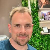 20+ "Dr Hass" profiles