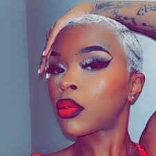 Jazmine Bennett's Instagram, Twitter & Facebook