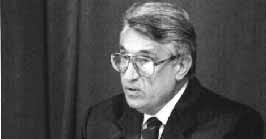 La sinistra non sottovaluti Clinton»