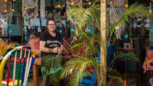 Nov 30, 2019 · renowned as australia's easternmost point, byron bay is also the country's biggest d*ckhead magnet. New Owner Brings Byron Bay Vibe To Lockyer Highway Cafe Queensland Times