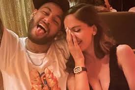 Neymar se fue de vacaciones con otra ex de maluma. Imagenes De Natalia Barulich La Ex De Maluma Que Es La Nueva Novia De Neymar Futbol Internacional Deportes Eltiempo Com
