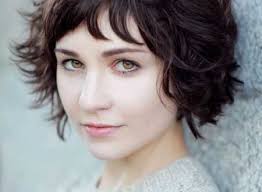 Choosing one of these haircuts for thick wavy hair depends on how much time and effort you can spend on styling. Look Stunning With Short Wavy Hairstyles Merys Stores