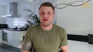 Michael Smolik Beyza Mokka Ist Eine Junge Frau Die Durch