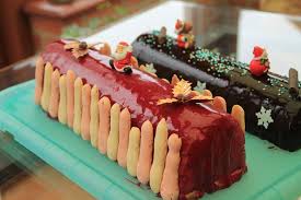 Buche Aux Fruits Rouges La Cuisine Et Les Voyages De Pripri Buche Aux Fruits Rouges Buche Aux Fruits Dessert