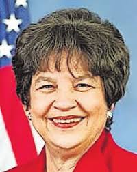 White House predicts Pelosi to 'yield'