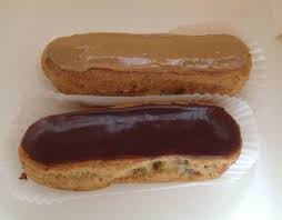 Eclair Cafe Eclair Chocolat The French Pastry Is The Best In The World French Patisserie French Pastries Favorite Recipes