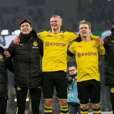 I don't regret not getting haaland now i think about his shitbag agent and his political views. Bvb Erling Haaland Schreibt Bundesliga Geschichte Mats Hummels Wenn Man Sieht Wie Bvb 09