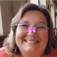 The weirdest thing happened to me a couple months ago. May not seem real  weird to some but left me with the weirdest feeling. I have health issues,  and take several medications,