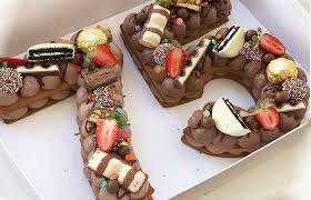 Number Cake Au Chocolat Avec Thermomix Un Gateau D Anniversaire Qui Devoile Votre Age Joli Tres Delic Number Cakes 22nd Birthday Cakes Birthday Cake For Him