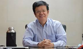 Tahun baru imlek identik dengan warna merah. Malaysiakini Ratusan Ribu Pakaian Tema Tahun Baru Cina Sangkut Di Gudang