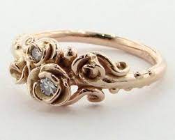 Crazy Impressive And One Of A Kind Artistic Wedding Rings Offbeat Bride Jewels Jewelry Beautiful Jewelry