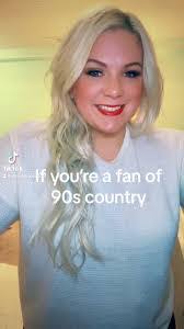 Megan Stout's Instagram, Twitter & Facebook