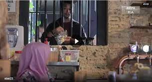 Namun, hati hanan tetap untuk bekas isterinya, hani dan anaknya. Setelah Terlafaznya Akad Episod 23 Myflm4u Myflm4u