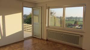 28qm und ist fast voll möbliert, was folgende möbel beinhaltet; 3 Zimmer Wohnung Zu Vermieten Gartenstrasse 29 94152 Neuhaus Neuhaus Am Inn Mapio Net