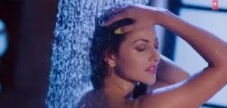 Bollywood beauty salon in mountain view, california is committed to client satisfaction and hope bollywood beauty salon inc is dedicated to provide you with the utmost attention, courtesy and level. Bollywood Bombshell Bathroom Video Goes Viral Tupaki English