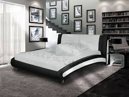 Pin Von Anne Auf Bett Lederbett Bett Wohnung