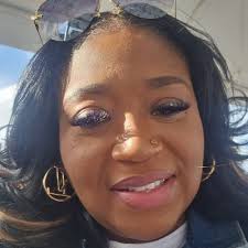 Iris Wiley (@WileyIris)