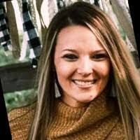 Ashley Thorp's Instagram, Twitter & Facebook