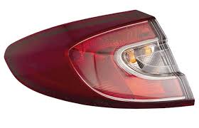 Craquement des poignées de portières, chiffre de l'autoradio qui me reste collé au doigt lorsqu'il fait chaud dans l'habitacle, direction voilé. Feu Arriere Gauche Renault Megane Iii Phase 1 2008 2012 Break Estate