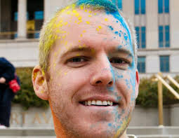 Peter Fecteau's Instagram, Twitter & Facebook