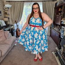 „auch das blaue kleid passt perfekt und ist ein traum! Dress The Alphabet P Paperblog