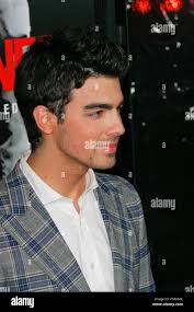 Warner brothers hi-res stock photography and images