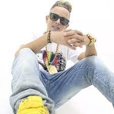 Mc g15 e mc bruninho a distancia ta maltratando gr6 filmes dj dg e batidao stronda mp3. Mc G15 Emicig15 Twitter