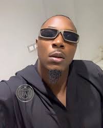 INSIDE AMERICA: Olivier Siatou is Interview a Cameroonian Legend singer and  producer Elvis kemayo. Olivier Siatou Fred Johnson Elvis Kemayo  #visiononemedia