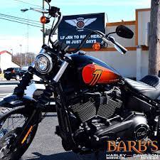 Barb S Harley Davidson On Instagram 2021 Street Bob 114 Harley Davidson In Baja Orange Barbshd Harleydavidson Mot In 2021 Harley Davidson Harley Street Bob