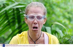 Edwina Gross's Instagram, Twitter & Facebook