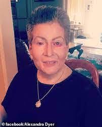 Lesia Dyer's Instagram, Twitter & Facebook