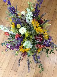 America's answer to william and kate: Wildflowers Wildflower Wedding Bouquet Flower Delivery Wedding Flower Arrangements