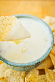 Quick Easy White Queso Dip Recipe White Queso Dip Queso Dip Recipes White Queso Dip Recipe
