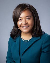 Teresa Bazemore's Instagram, Twitter & Facebook