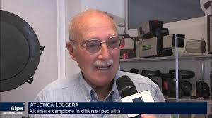 Renzo Palmeri ha vinto gare 'over 50' di atletica leggera dappertutto.