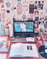 Pin By Olivia Childs On Room Ideas Decor In 2019 Bedroom Kawaii Room Aesthetic Bedroom College Apartment Decor