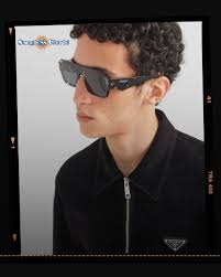 Sunglass World