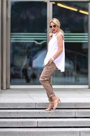 While wearing a tie, keep the shade in mind.!! 4 Easy Ways To Wear Camel Pants Funkyforty Funky Life Style And Fashion