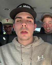 Ezra Fredette (@ezra.fredette) • Instagram-bilder og -videoer