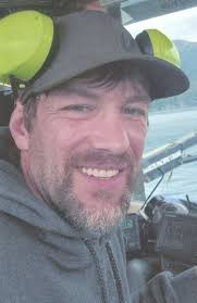 Brandon Ihde's Instagram, Twitter & Facebook