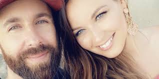 Tegan Kapustka and Matthew Cumberland's Wedding Website